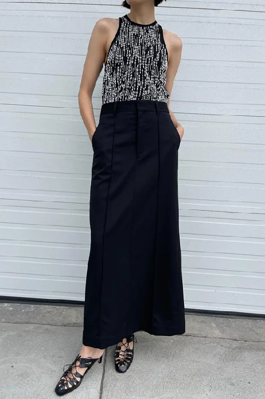 Full Length Skirt in Black boho skirt vibe