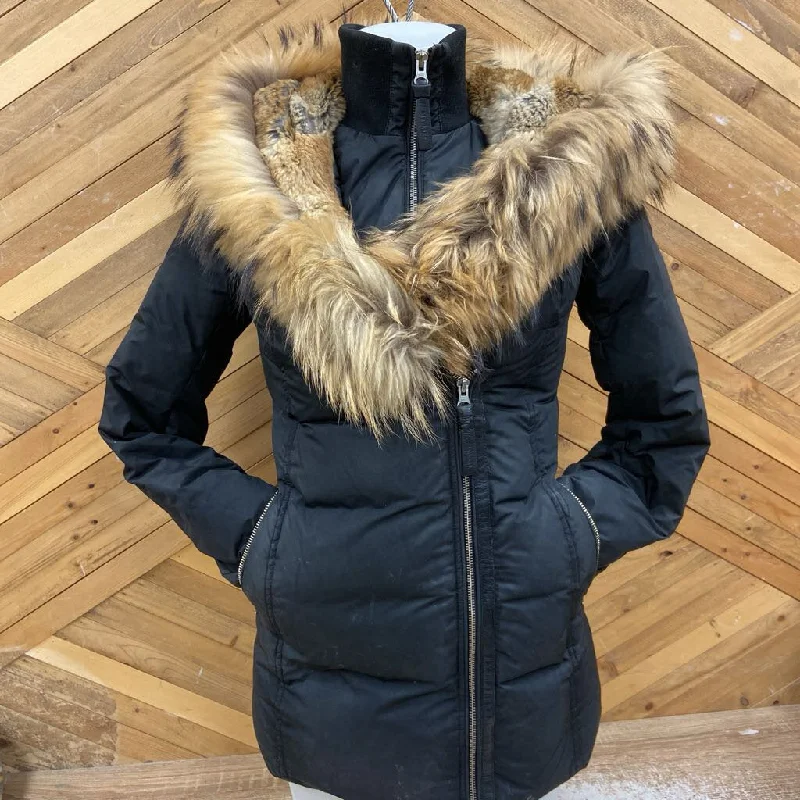 Mackage - Women's Winter Parka - MSRP compared $1400: Black-women-2XS Trendy Short Parka Coat