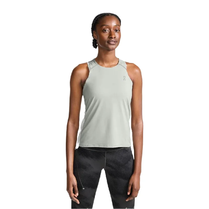 Performance Tank flirty tank top